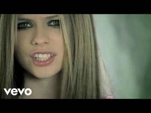 Avril Lavigne - Dont Tell Me (Official Video)