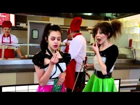 Lindsey Stirling  Megan Nicole - Starships (Nicki Minaj Cover)